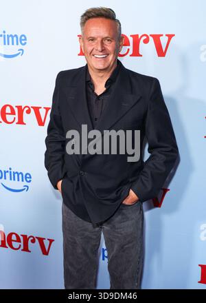 Culver City, États-Unis. 04th Dec, 2025. CULVER CITY, LOS ANGELES, CALIFORNIE, États-Unis - 04 DÉCEMBRE : le producteur de télévision américano-britannique Mark Burnett arrive à la projection spéciale de Los Angeles de 'Merv' d'Amazon Prime Video qui s'est tenue au Culver Theater le 4 décembre 2025 à Culver City, Los Angeles, Californie, États-Unis. (Photo de Xavier Collin/image Press Agency) crédit : image Press Agency/Alamy Live News Banque D'Images