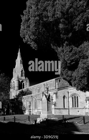 Église paroissiale de St Marys, village de Warmington, comté de Northamptonshire, Angleterre ; Royaume-Uni Banque D'Images