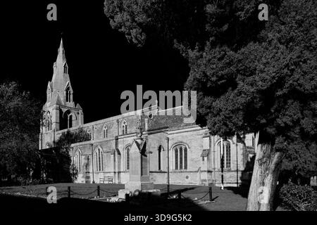 Église paroissiale de St Marys, village de Warmington, comté de Northamptonshire, Angleterre ; Royaume-Uni Banque D'Images