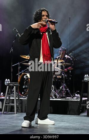 Hollywood FL, États-Unis. 04th Dec, 2025. Guaco se produit au Hard Rock Live au Seminole Hard Rock Hotel & Casino le 4 décembre 2025 à Hollywood, en Floride. Crédit : Mpi04/Media Punch/Alamy Live News Banque D'Images