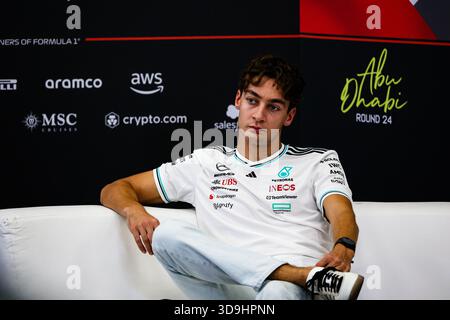 George Russell (GBR) - Mercedes-AMG PETRONAS F1 Team - Mercedes W16 - Mercedes E performance lors de la Journée des médias de formule 1 Etihad Airways Abu Banque D'Images