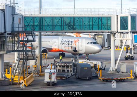 Jetstar Airbus A320 NEO Airbus à l'aéroport de Melbourne Tullamarine, Melbourne, Victoria, Australie Banque D'Images