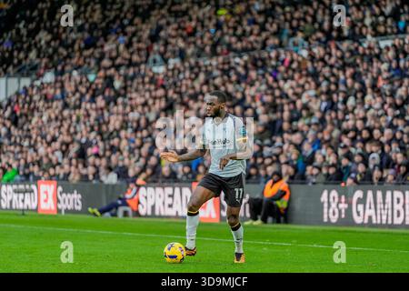Derby, Royaume-Uni. 06th Dec, 2025. Corey Blackett-Taylor du comté de Derby dribble la balle lors du match du championnat Sky Bet Derby County vs Leicester City au Pride Park Stadium, Derby, Royaume-Uni, 6 décembre 2025 (photo par Maynard Manyowa/News images) *** GER AUT sui OUT *** à Derby, Royaume-Uni le 6/12/2025. (Photo de Maynard Manyowa/News images/Sipa USA) crédit : Sipa USA/Alamy Live News Banque D'Images