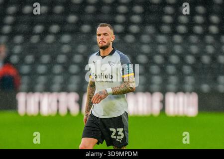 Derby, Royaume-Uni. 06th Dec, 2025. Joe Ward du comté de Derby s'éloigne découragé après le match du championnat Sky Bet Derby County vs Leicester City au Pride Park Stadium, Derby, Royaume-Uni, 6 décembre 2025 (photo par Maynard Manyowa/News images) *** GER AUT sui OUT *** à Derby, Royaume-Uni le 6/12/2025. (Photo de Maynard Manyowa/News images/Sipa USA) crédit : Sipa USA/Alamy Live News Banque D'Images