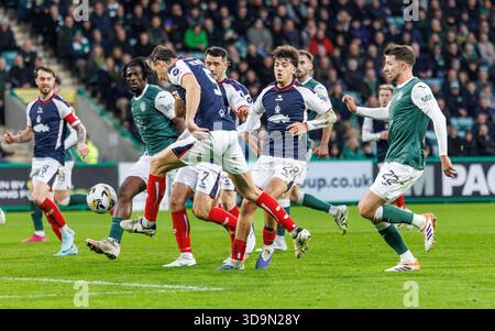 Easter Road, Édimbourg, Écosse, Royaume-Uni. 6 décembre 2025. Hibernian V Falkirk, William Hill premier ministre écossais. Liam Henderson de Falkirk avec une autorisation. Crédit : WM Sport Media / Alamy Live News Banque D'Images