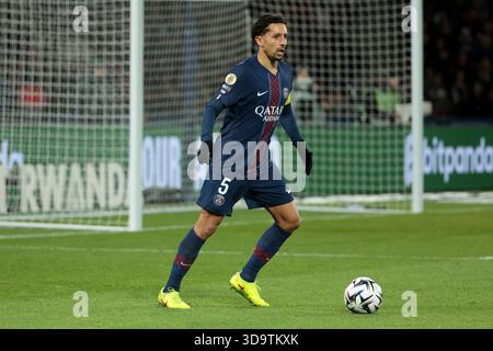 Paris, France. 06th Dec, 2025. Marquinhos du PSG lors du match de championnat de France de Ligue 1 entre le Paris Saint-Germain (PSG) et le stade Rennais (Rennes) le 6 décembre 2025 au stade Parc des Princes à Paris, France - photo Jean Catuffe/DPPI crédit : DPPI Media/Alamy Live News Banque D'Images