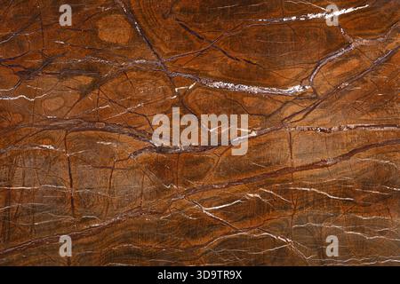 Feu blanc naturel - fond de marbre, texture dans une excellente couleur brune. Banque D'Images