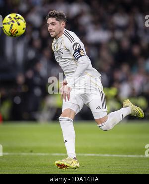 Madrid, Espagne. 07 décembre 2025. MADRID, ESPAGNE - 7 DÉCEMBRE : Federico Valverde du Real Madrid pendant le match entre le Real Madrid et le Celta Vigo valable pour la Liga au stade Santiago Bernabeu, à Madrid, aujourd'hui 7 décembre 2025. Photo : Ricardo Nogueira/Sports Press photo Credit : SPP Sport Press photo. /Alamy Live News Banque D'Images