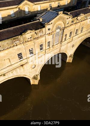 Pont Pulteney sur la rivière Avon. Bath, Royaume-Uni. Banque D'Images