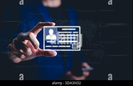 Concept de carte d'identité numérique. Homme d'affaires détient la carte d'identité numérique lumineuse, symbolisant la vérification et la sécurité de l'identité numérique. identité moderne Banque D'Images