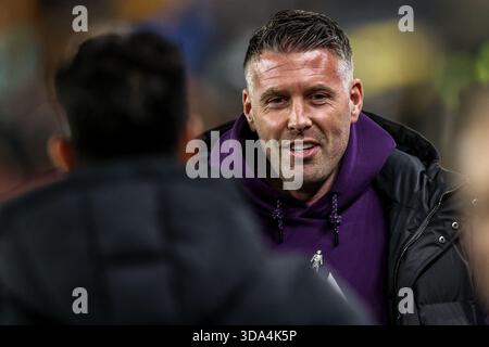 Rob Edwards entraîneur des Wolverhampton Wanderers lors du match de premier League Wolverhampton Wanderers vs Manchester United à Molineux, Wolverhampton, Royaume-Uni, 8 décembre 2025 (photo par Alfie Cosgrove/News images) *** GER AUT sui OUT *** Banque D'Images