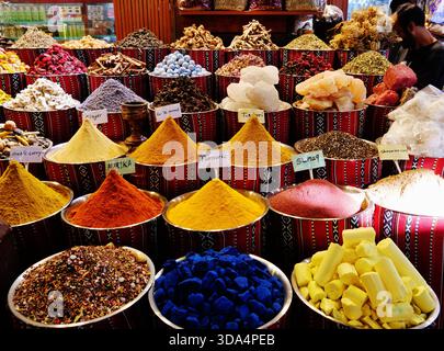 Deira Spice Souk, Dubaï, Émirat de Dubaï, Émirats arabes Unis Banque D'Images