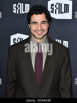 San Francisco, États-Unis. 08 décembre 2025. Zac Posen participe aux SFFILM Awards 2025 au Gateway Pavilion le 8 décembre 2025 à San Francisco, en Californie. Photo : Casey Flanigan/imageSPACE/Sipa USA crédit : Sipa USA/Alamy Live News Banque D'Images