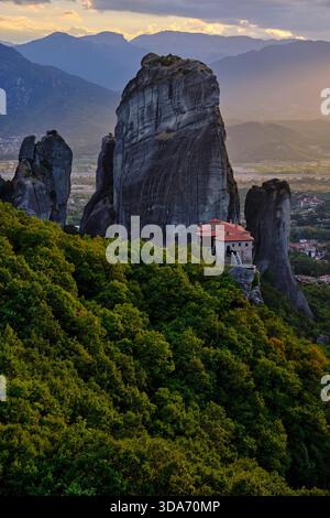 Grèce, Thessalie, Kalambaka, site des Météores, liste du patrimoine mondial de l'UNESCO, monastère de Roussanou Banque D'Images