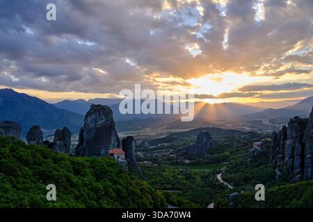 Grèce, Thessalie, Kalambaka, site des Météores, liste du patrimoine mondial de l'UNESCO, monastère de Roussanou Banque D'Images