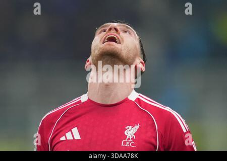 Milan, Italie. 09th Dec, 2025. Andrew Robertson de Liverpool lors du match de football de l'UEFA Champions League entre l'Inter et Liverpool au stade San Siro de Milan, dans le nord de l'Italie - mardi 09 décembre 2025. Sport - Soccer . (Photo de Spada/LaPresse) crédit : LaPresse/Alamy Live News Banque D'Images