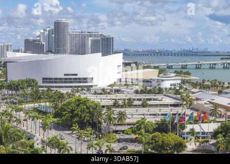 MIAMI, USA - 10 SEPTEMBRE 2014 : image aérienne de l'American Airlines Arena au centre-ville de Miami le 10 septembre 2014 à Miami Banque D'Images
