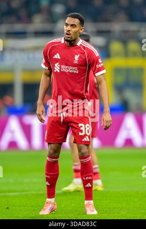 Ryan Gravenberch de Liverpool lors de l'Inter - FC Internazionale vs Liverpool FC, match de l'UEFA Champions League à Milan, Italie, 09 décembre 2025 Banque D'Images