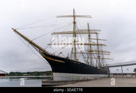 Mariehamn, Finlande - 8 septembre 2025 : vue du grand voilier Pommern dans le musée maritime de Mariehamn dans les îles Aland en Finlande Banque D'Images