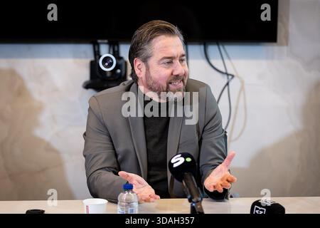 Tubize, Belgique. 10 décembre 2025. Vincent Mannaert, directeur sportif du syndicat belge de football, photographié lors d’un moment presse au siège du syndicat belge, mercredi 10 décembre 2025 à Tubize. BELGA PHOTO JAMES ARTHUR GEKIERE crédit : Belga News Agency/Alamy Live News Banque D'Images