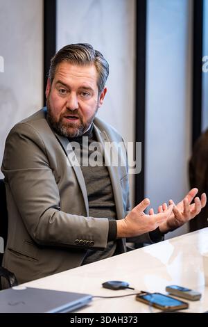 Tubize, Belgique. 10 décembre 2025. Vincent Mannaert, directeur sportif du syndicat belge de football, photographié lors d’un moment presse au siège du syndicat belge, mercredi 10 décembre 2025 à Tubize. BELGA PHOTO JAMES ARTHUR GEKIERE crédit : Belga News Agency/Alamy Live News Banque D'Images