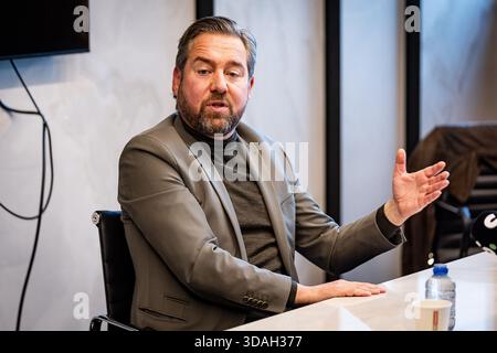 Tubize, Belgique. 10 décembre 2025. Vincent Mannaert, directeur sportif du syndicat belge de football, photographié lors d’un moment presse au siège du syndicat belge, mercredi 10 décembre 2025 à Tubize. BELGA PHOTO JAMES ARTHUR GEKIERE crédit : Belga News Agency/Alamy Live News Banque D'Images
