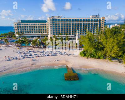 Needham's point Light House en face de Hilton près de Charles Fort dans la ville historique de Bridgetown, Saint Michael, Barbade. Historique Bridgetown et ses Banque D'Images