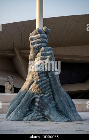 Doha, Qatar - 10 décembre 2025 : Musée national du Qatar Banque D'Images