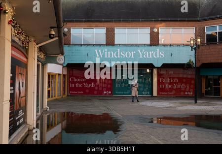 Windsor, Berkshire, Royaume-Uni. 30 novembre 2025. L'ancien magasin Fenwick à Windsor, Berkshire, reste vide après de nombreuses années. Crédit : Maureen McLean/Alamy Banque D'Images