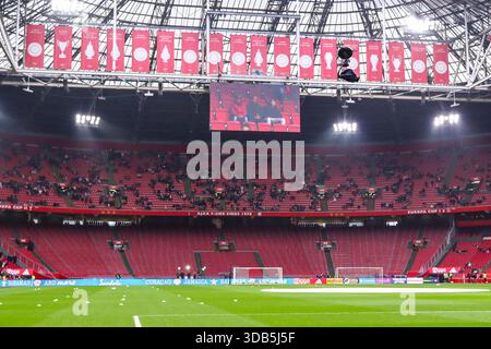 Amsterdam, pays-Bas. 14 décembre 2025. AMSTERDAM, PAYS-BAS - 14 DÉCEMBRE : The Empty F-side lors du match Néerlandais Eredivisie entre Ajax et Feyenoord au Johan Cruijff Arena le 14 décembre 2025 à Amsterdam, pays-Bas. (Photo de Ben Gal/Orange Pictures) crédit : Orange pics BV/Alamy Live News Banque D'Images