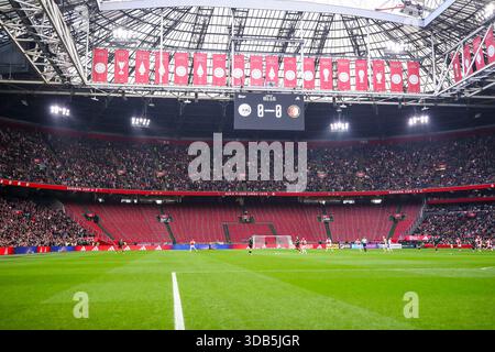 Amsterdam, pays-Bas. 14 décembre 2025. AMSTERDAM, PAYS-BAS - 14 DÉCEMBRE : The Empty F-side lors du match Néerlandais Eredivisie entre Ajax et Feyenoord au Johan Cruijff Arena le 14 décembre 2025 à Amsterdam, pays-Bas. (Photo de Ben Gal/Orange Pictures) crédit : Orange pics BV/Alamy Live News Banque D'Images