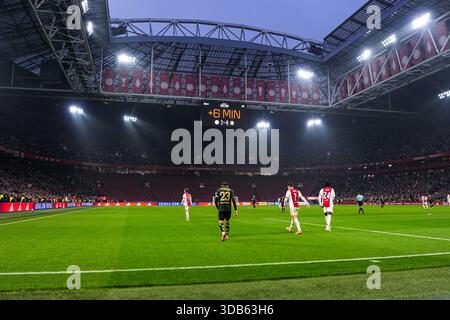 Amsterdam, pays-Bas. 14 décembre 2025. Amsterdam - vue d'ensemble du stade lors de la seizième manche de compétition de la saison Eredivisie 2025/2026. Le match se déroule entre l'AFC Ajax Amsterdam et le Feyenoord Rotterdam au Johan Cruijff Arena le 14 décembre 2025 à Amsterdam, aux pays-Bas. Crédit : Box to Box Pictures/Alamy Live News Banque D'Images