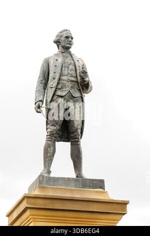 Statue du capitaine Cook, Whitby, Yorkshire, Angleterre, Royaume-Uni Banque D'Images