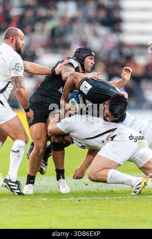 France. 14 décembre 2025. © PHOTOPQR/NICE MATIN/Florian ESCOFFIER ; 14/12/2025 ; TOULON - RUGBY CHAMPIONS CUP RCT - BATH Credit : MAXPPP/Alamy Live News Banque D'Images