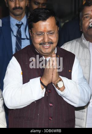 Patna, Inde. 14 décembre 2025. PATNA, INDE - 14 DÉCEMBRE : le ministre du Bihar, Nitin Nabin, après avoir été nommé président de travail national du BJP lors de la cérémonie de félicitations au bureau du BJP le 14 décembre 2025 à Patna, Inde.(photo de Santosh Kumar/Hindustan Times/Sipa USA ) crédit : Sipa USA/Alamy Live News Banque D'Images