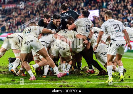 France. 14 décembre 2025. © PHOTOPQR/NICE MATIN/Florian ESCOFFIER ; 14/12/2025 ; TOULON - RUGBY CHAMPIONS CUP RCT - BATH Credit : MAXPPP/Alamy Live News Banque D'Images