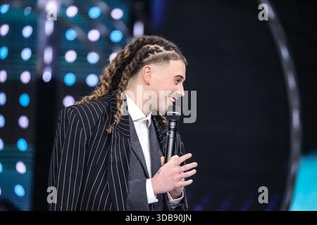 TEATRO DEL CASINO' SANREMO, SANREMO, Italie, 14 décembre 2025, la finale aura lieu à Sanremo, avec des photos des artistes majeurs en compétition Banque D'Images