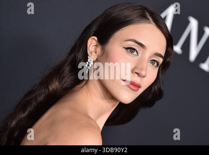 Hollywood, États-Unis. 14 décembre 2025. Caylee Cowan arrive à Los Angeles pour la première de "The Testament of Ann Lee" de Searchlight Pictures au Linwood Dunn Theater le 14 décembre 2025 à Hollywood, CA. © Lisa OConnor/ Credit : AFF/Alamy Live News Banque D'Images