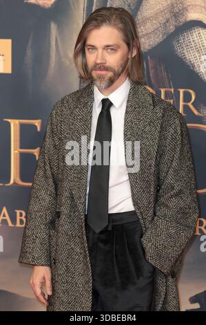 Tom Payne BEI der Weltpremiere von 'Der Medicus II / The Physician II' im Cinedom. Köln, 15.12.2025 Banque D'Images