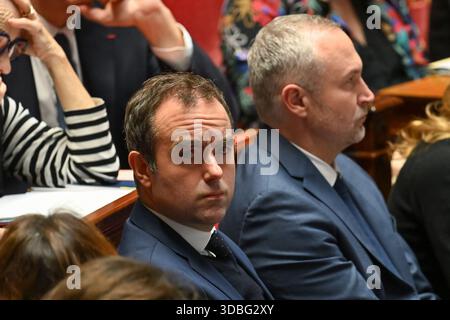 Paris, France. 16 décembre 2025. Le premier ministre Sébastien Lecornu lors de la session du QAG à l'Assemblée nationale le 16 décembre 2025 - 16/12/2025 - France/Ile-de-France (région)/Paris - Julien Mattia/le Pictorium crédit : LE PICTORIUM/Alamy Live News Banque D'Images