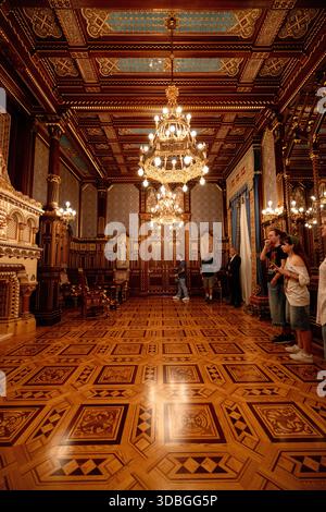 Salle Saint-Étienne (Szent István-terem), un intérieur de cérémonie reconstruit dans le château de Buda, Budapest, Hongrie. Banque D'Images