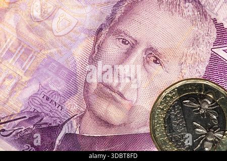 Roi Charles II - billet de 20 £ et détail de la pièce de livre Banque D'Images