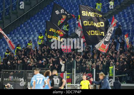 Rome, Italie. 20 décembre 2025. Supporters de l'US Cremonese lors de la série Serie A Enilive match entre SS Lazio et US Cremonese à Olimpico le 20 décembre 2025 à Rome, Italie crédit : Giuseppe Maffia/Alamy Live News Banque D'Images