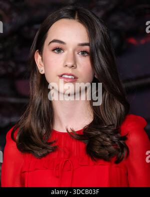 (FILE) Stranger Things 5 vol. 2 sortira trois nouveaux épisodes à Noël (jeudi 25 décembre 2025) et vol. 3 - l'épisode final de la Saint-Sylvestre (mercredi 31 décembre 2025). HOLLYWOOD, LOS ANGELES, CALIFORNIE, États-Unis - 06 NOVEMBRE : Eden Stephens arrive à la première à Los Angeles de la saison 5 de 'Stranger Things' de Netflix qui a eu lieu au TCL Chinese Theatre IMAX le 6 novembre 2025 à Hollywood, Los Angeles, Californie, États-Unis. (Photo de Xavier Collin/image Press Agency) Banque D'Images