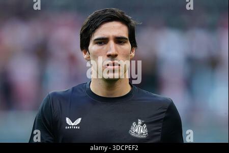 Foto Spada/LaPresse 19 Settembre 2023 - Milan , Italie - sport, calcio - AC Milan vs Newcastle - Champions League 2023/2024 - Stadio San Siro. Nella foto : Sandro TONALi septembre 19 , 2023 Milan , Italie - sport, calcio - AC Milan vs Newcastle Ligue des champions 2023/2024 - stade San Siro . Sur la photo : Sandro TONALi Banque D'Images