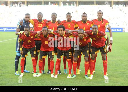 Durban Afrique du Sud 23 janvier 2013 Coupe d'Afrique des Nations (AFCON) Angola vs Afrique du Sud. Photo de l'équipe Angola Joao Lama, 23- Garcia Afonso, 4- Alex D. Banque D'Images