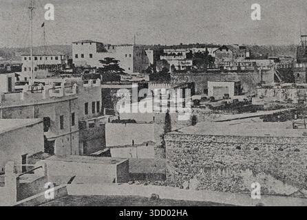Zanzibar, Tanzanie. Vue sur la ville. Héliogravure. 'La conquista de Africa' (la conquête de l'Afrique), par Alfredo Opisso. Volume III publié à Barcelone (Espagne) par Molinas y Maza Editores, 1911. Banque D'Images