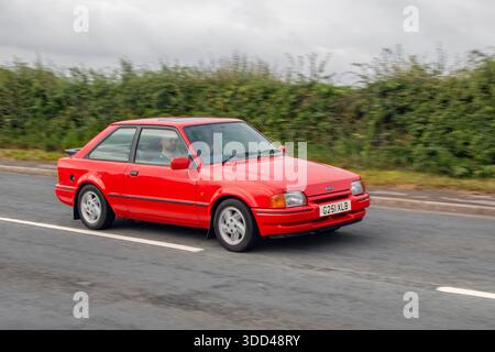 Années 1989 80 années 80 Rouge Ford Escort XR3 injection Mk4 modèle Hatchback car essence 1597 cc Banque D'Images