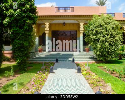 Hôtel riad traditionnel à Marrakech, Maroc Banque D'Images