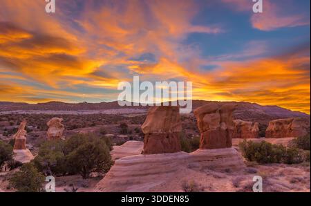 Les formations rocheuses sauvages de Grand Staircase Escalante, Utah Banque D'Images